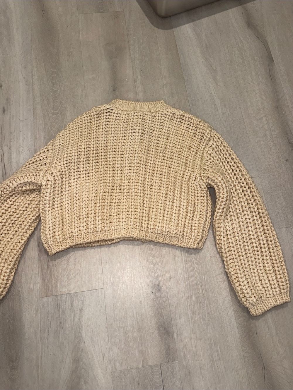 Zara Cream Chunky Knit Cropped Cardigan with Gold Buttons - Picture 5 of 5